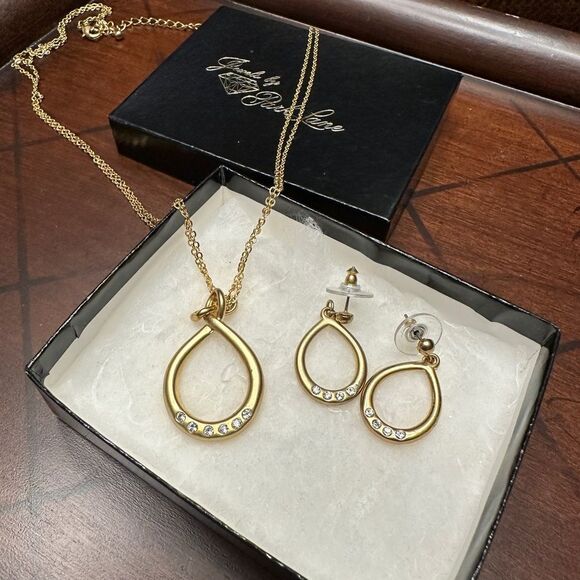 Jewelry - Earrings & Necklace -Gold Tone MCM Modernist Pierced 1.25" TEAR DROP